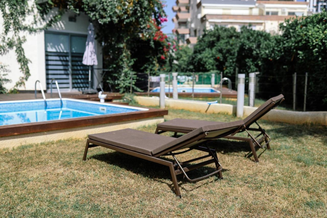 The Ermitage On The Beach Limassol Exteriör bild